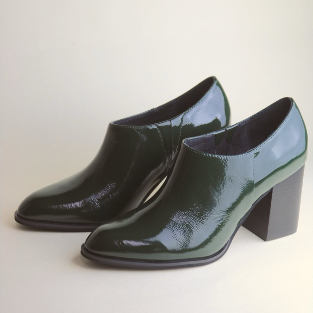 ✨INTENTIONALLY BLANK✨Nadia Patent Leather Bootie